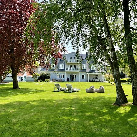 Landhaus Luetjenhof Hotell Großenbrode Exteriör bild