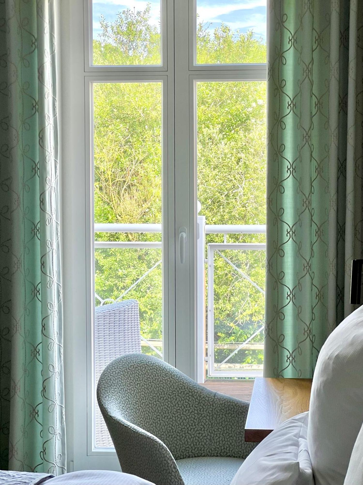 Landhaus Luetjenhof Hotell Großenbrode Exteriör bild
